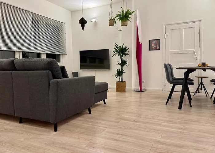 Modernes Bei Duesseldorf